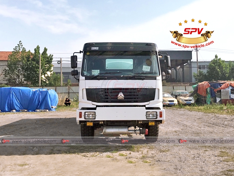 Lubrication Service Truck Sinotruk - F